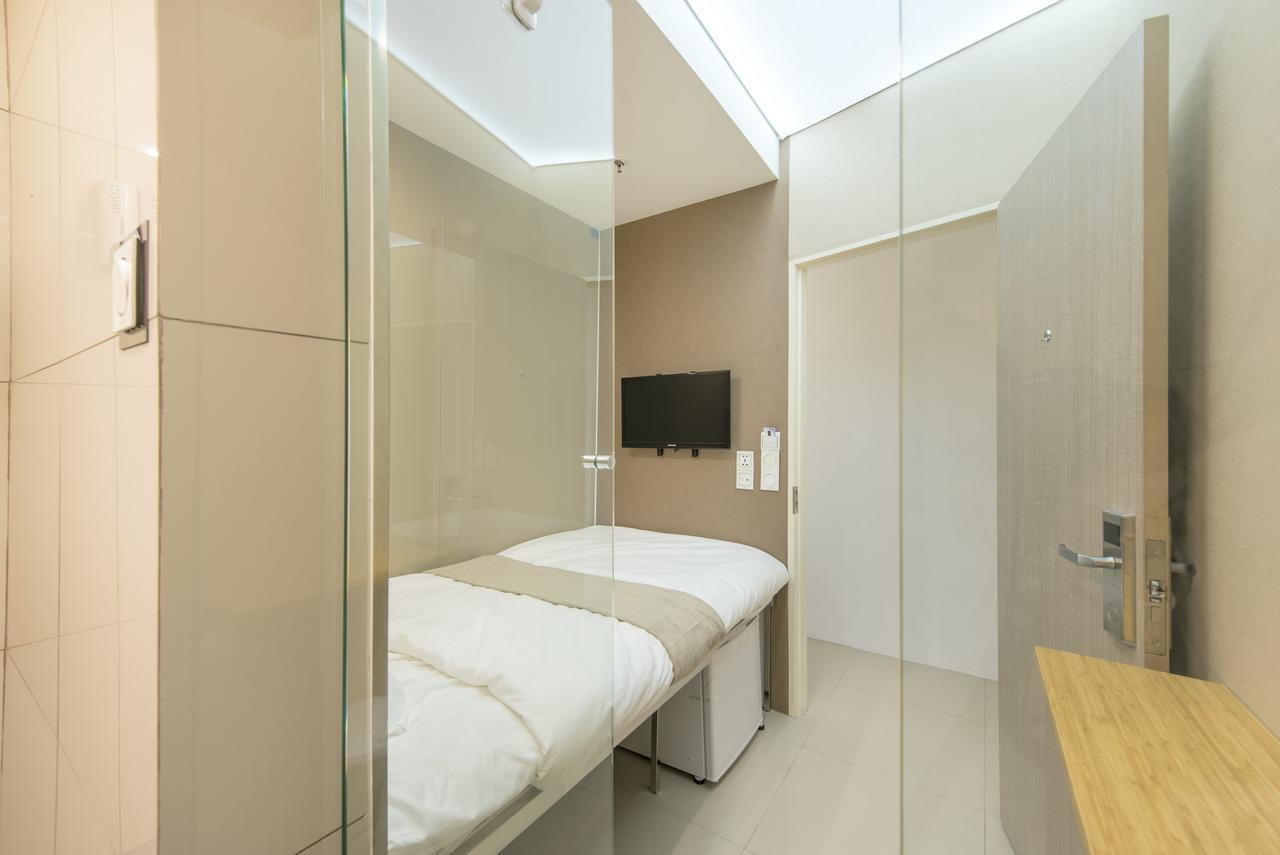 A Pousada Hi Capsule Pattaya (Adults Only) Exterior foto